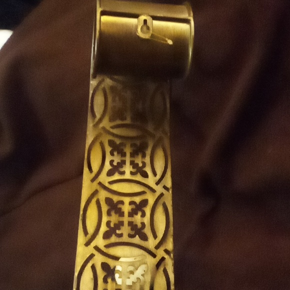 26" hanging metal candle holder - Picture 7 of 8